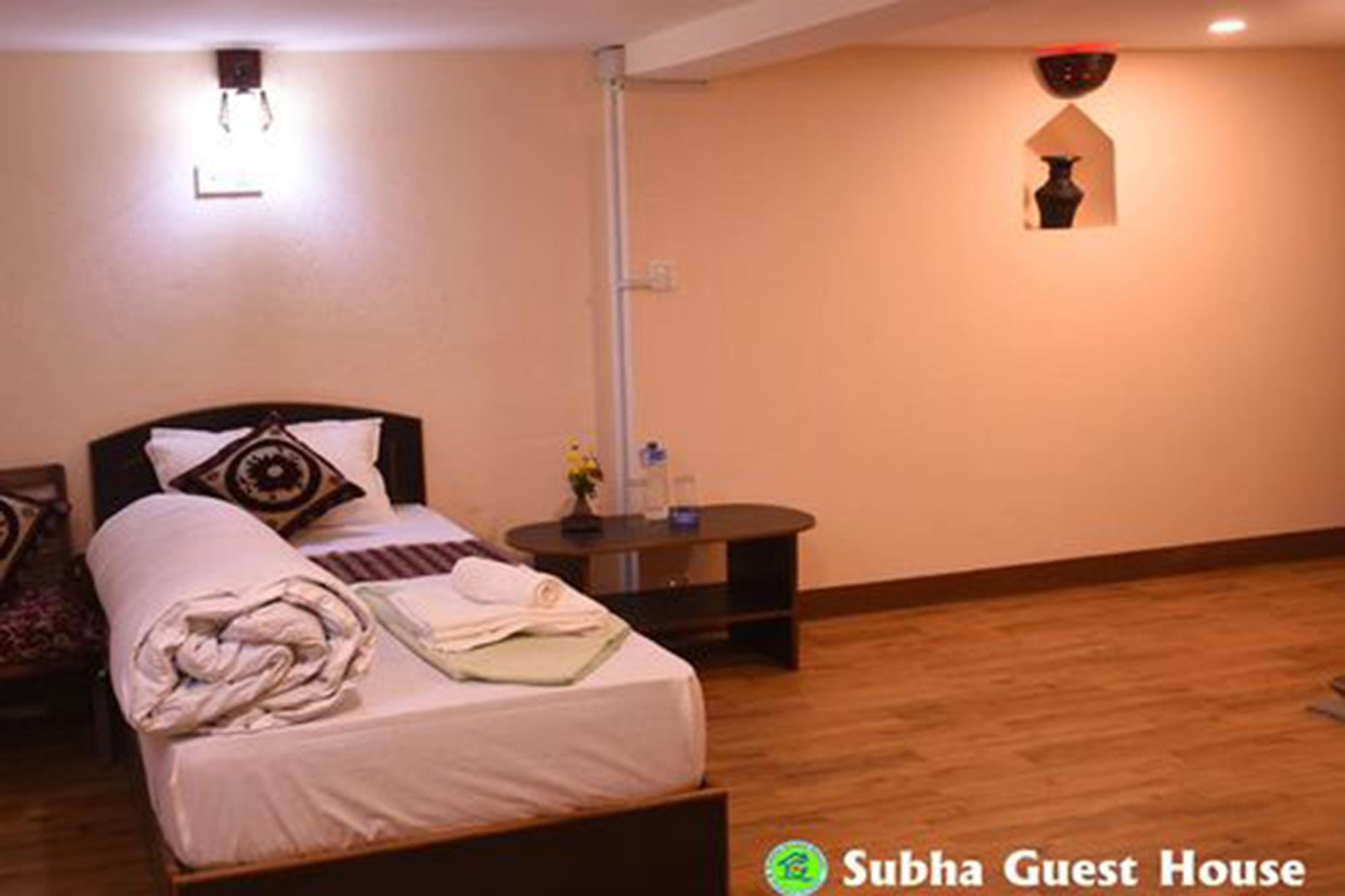 Subha Guest House Bhatgoan Exteriér fotografie